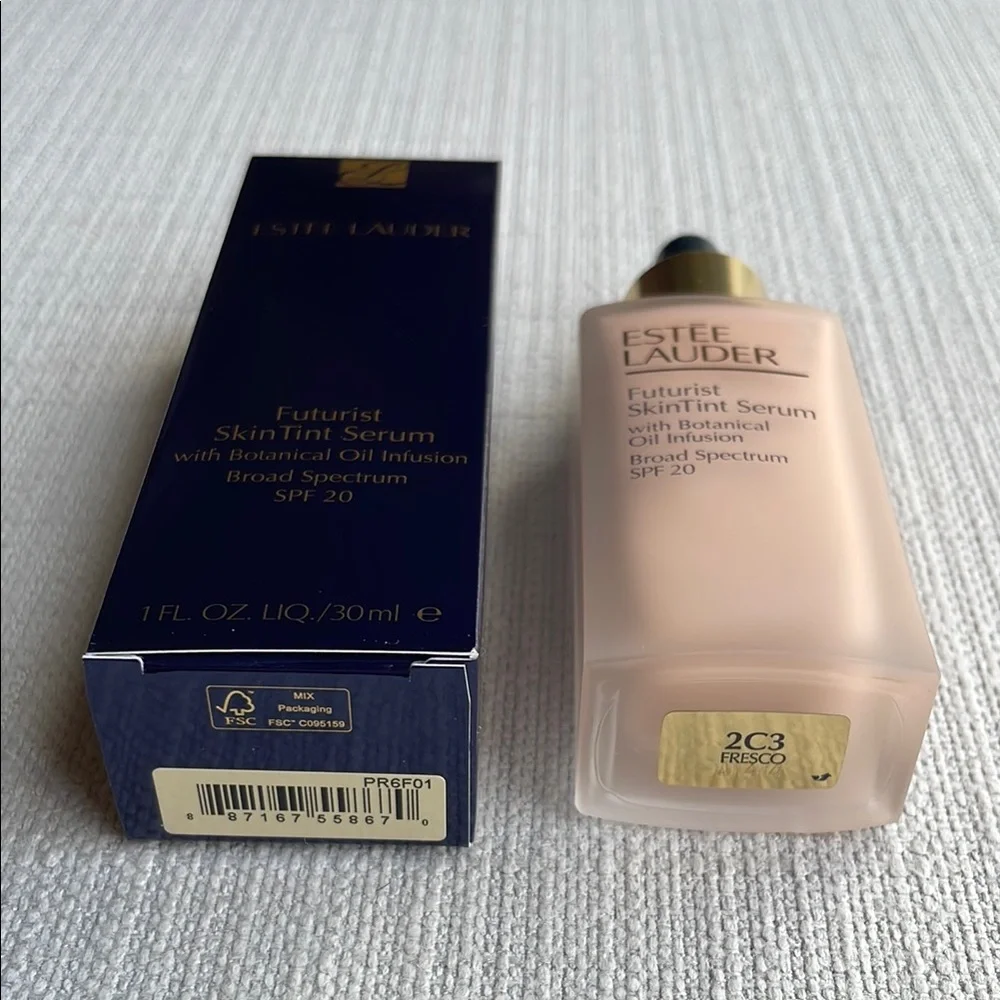 Estée Lauder Futurist SkinTint Serum Foundation SPF 20- 2C3 Fresno